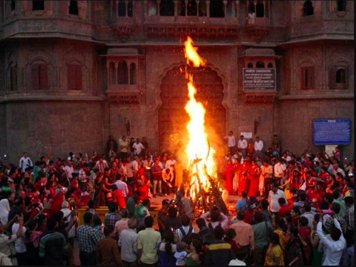 facts about holi- holika dahan- gkmit